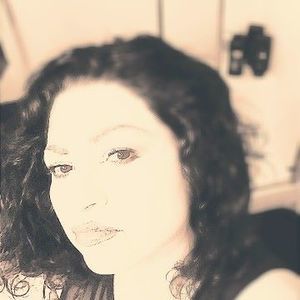 Meet your Posher, Carmen